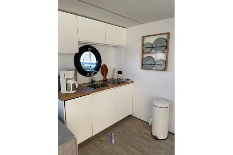 Hausboot Fjord Haven Mit Biosauna In Барт Екстер'єр фото